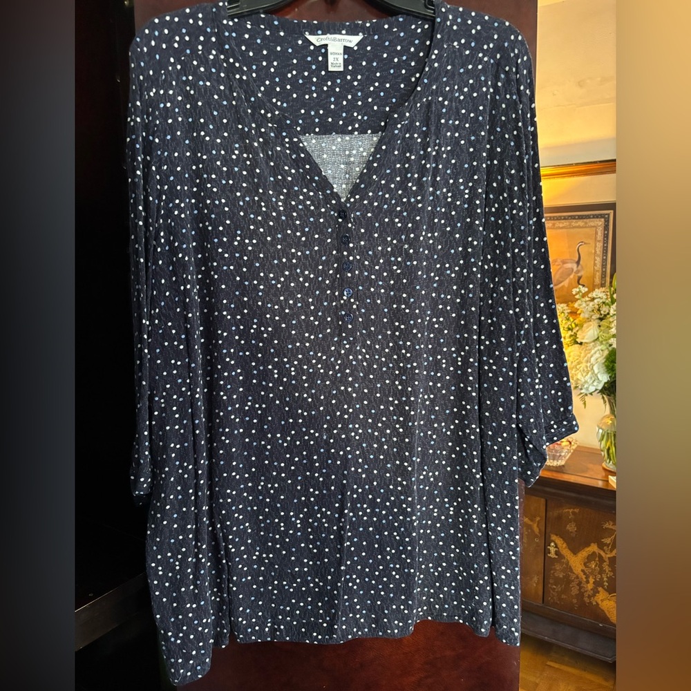 Croft & Barrow Women’s Size 2X Dark Blue Button Shirt With 3/4 Length Sleeves